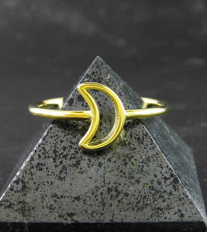 Crescent Moon Outline Ring, Gold-Plated