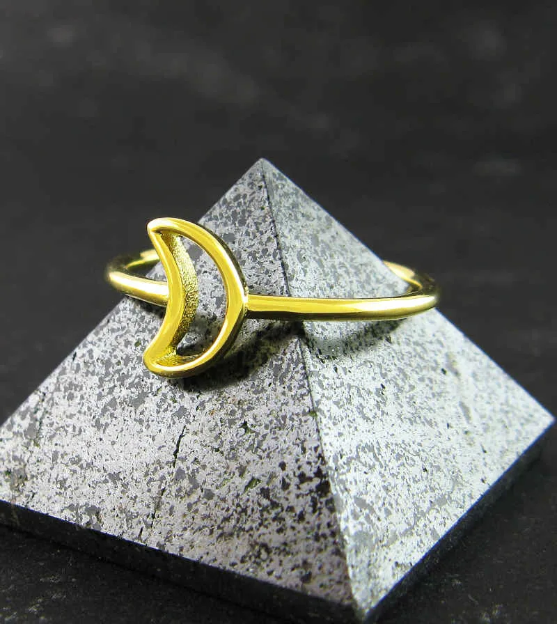 Crescent Moon Outline Ring, Gold-Plated