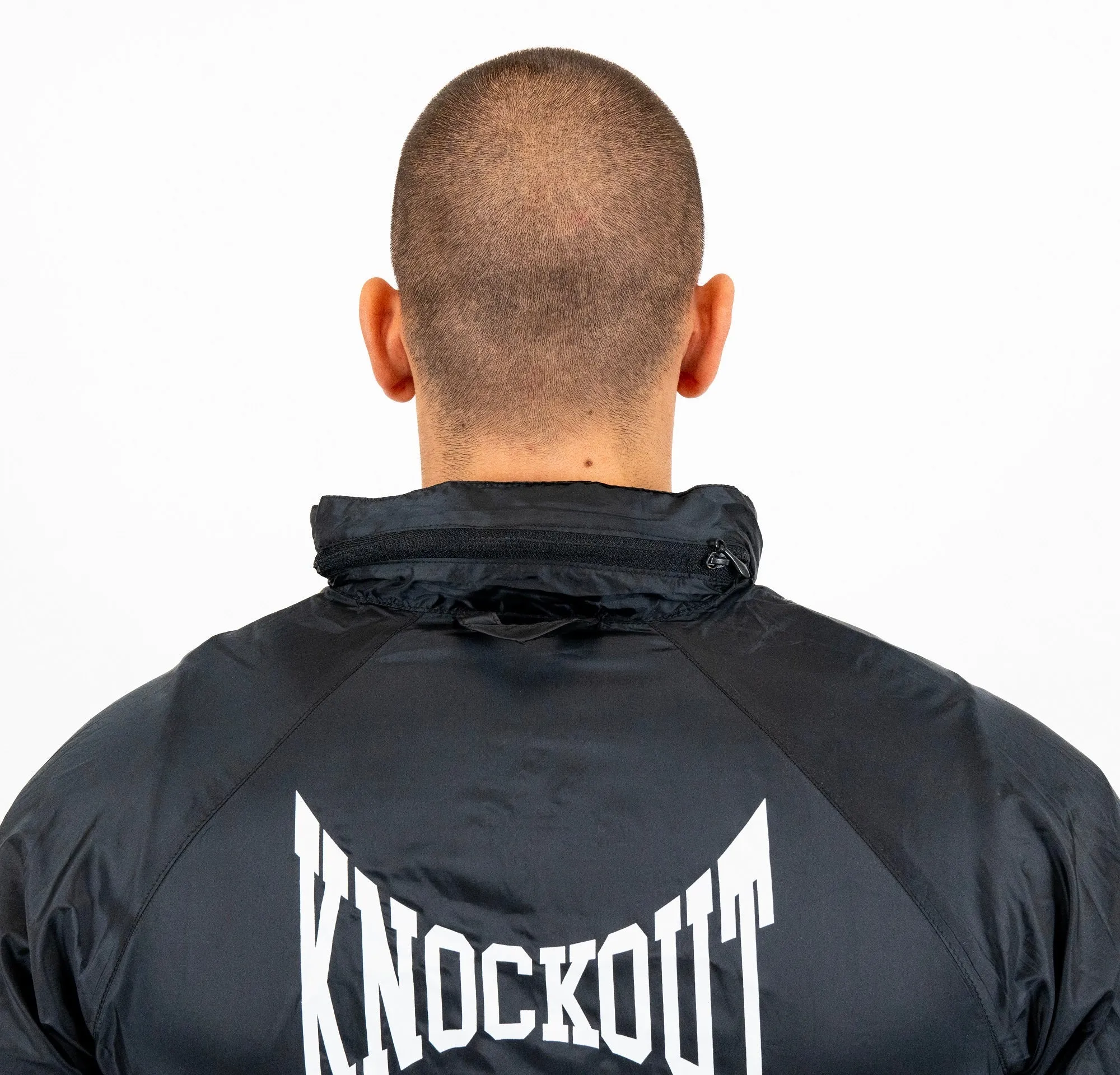 Jacheta Alergat Knockout