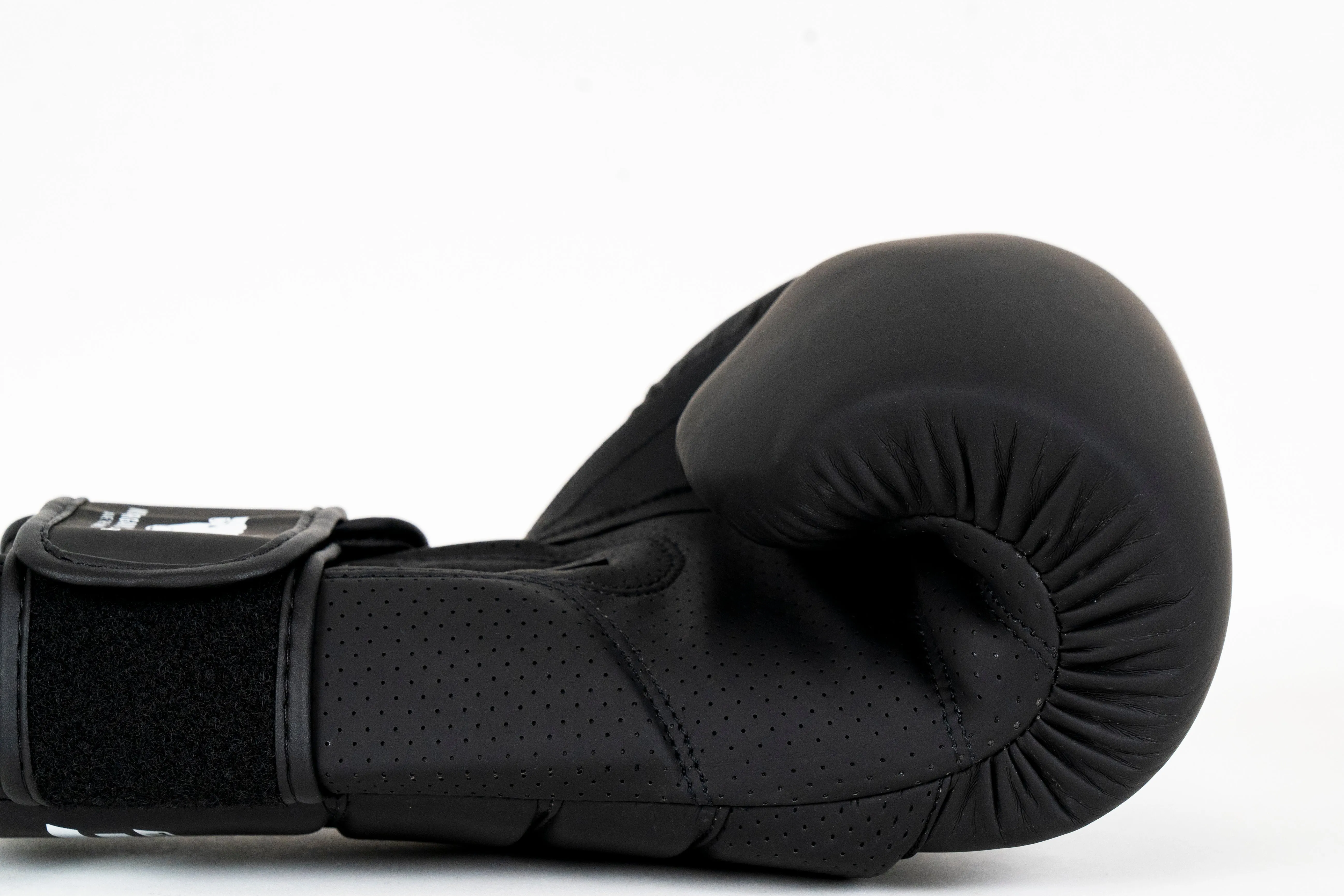 Manusi Box Knockout Tech3