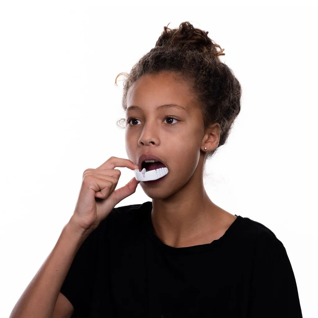 OPRO Snap-Fit Mouthguard for braces 11  years